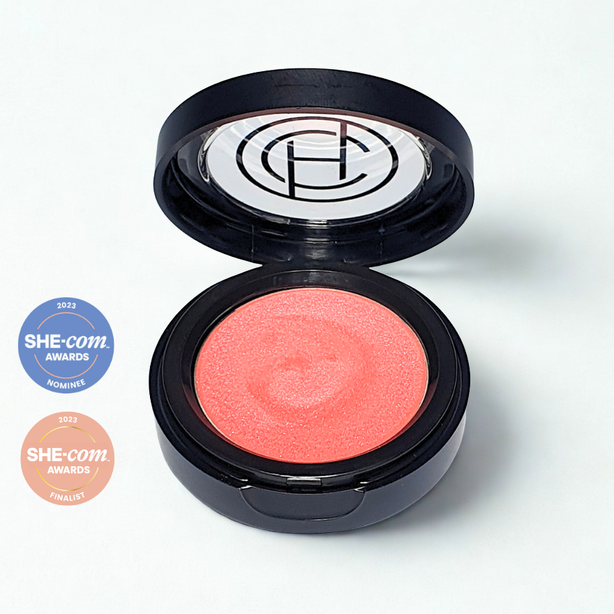 Chantal Hart Compact creme blush with a black case on a white background